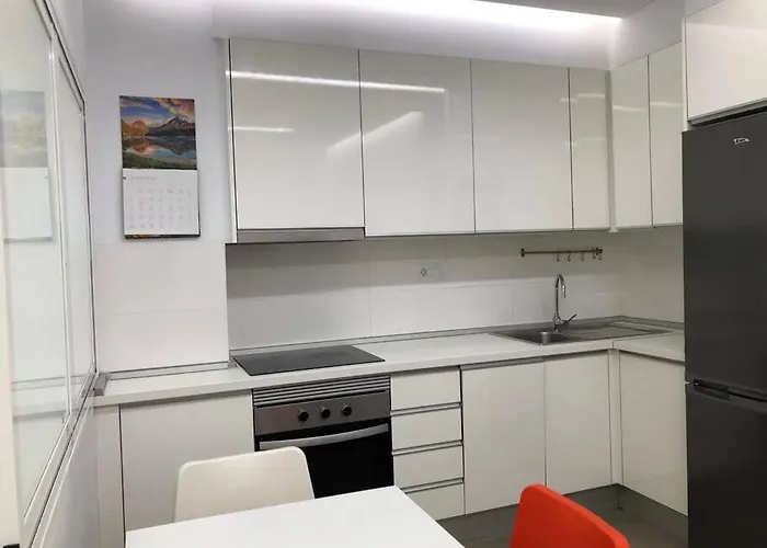 Апартаменти 2rooms, Dishwasher Good Location Canteras *